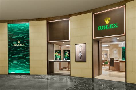 how to buy a rolex for retail|rolex official retailer.